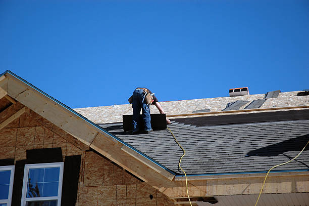 Best Roof Maintenance Services  in Crenshaw, MS